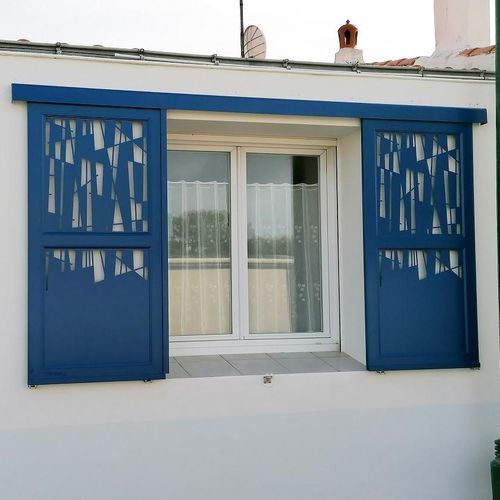 Lamellen-Fensterladen - Découpe laser - GYT - Schiebe / Aluminium / Tür