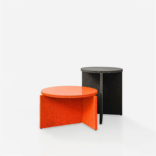 Moderner Beistelltisch - SPONGE - DANTE - Goods and Bads - Aluminium / Gestell aus Aluminium / kreisförmig