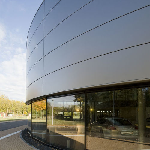 Paneel-Fassadenverkleidung - GRANITE® PVDF  - ArcelorMittal Europe – Flat Products - Stahl / Verbundwerkstoff / vertikal