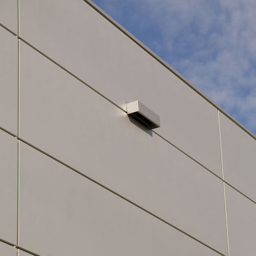 Paneel-Fassadenverkleidung - SOLFER®   - ArcelorMittal Europe – Flat Products - Stahl / vertikal / nachhaltig