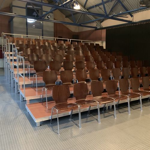 Mobile Sitztribüne - Mott Mobile Systeme GmbH &Co. KG - zerlegbar / für den Außenbereich / Metall