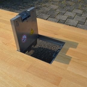 Luke für Fußboden - 19116 - Mott Mobile Systeme GmbH &Co. KG - quadratisch / Kunststoff / einbaufähig