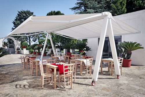 Selbsttragende Pergola - PARTERRE : SWING - Frigerio Living - Metall