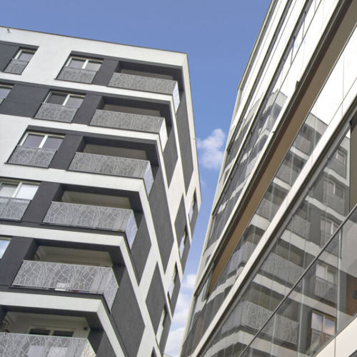 Aluminium-Geländer - KAPELANÓW - Copal - Glasplatten / für Außenbereich / für Balkon