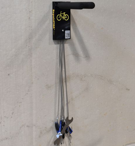 Fahrrad-Reparaturstation / galvanisiertem Stahl - BRS-WM - Madrax - mit Werkzeug / für öffentliche Bereiche