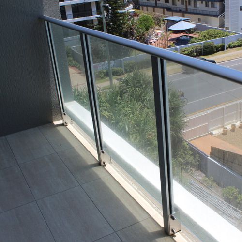 Aluminium-Geländer - 54 SERIES - Clear glass - Glasplatten / für Außenbereich / für Balkon