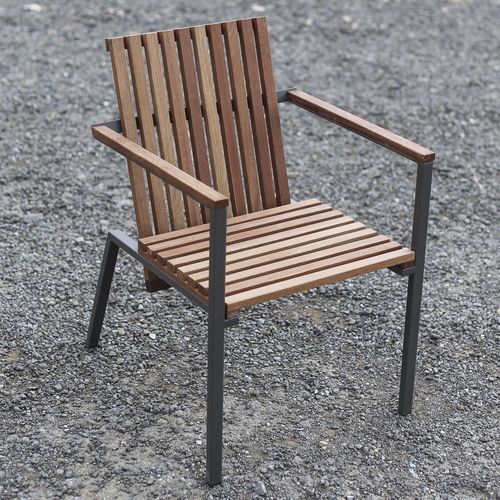 Moderner Stuhl - Axis LA135 - egoé - für Außenbereich / für den Innenraum / Massivholz