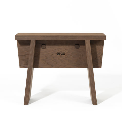 Moderner Hocker - Štok STK120 - egoé - Massivholz / Esche / Gestell aus Holz