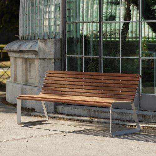 Moderne Bank für den öffentlichen Raum - I2-301 - egoé - Massivholz / Esche / geöltes Holz