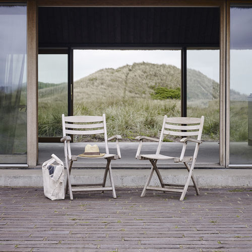 Moderner Gartenstuhl - SKAGERAK - SELANDIA - Paustian - für Außenbereich / Teakholz / Gestell aus Teakholz