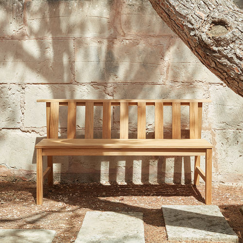 Moderne Gartenbank - SKAGERAK - PLANK - Paustian - Teakholz / mit Rückenlehne / ohne Armlehnen