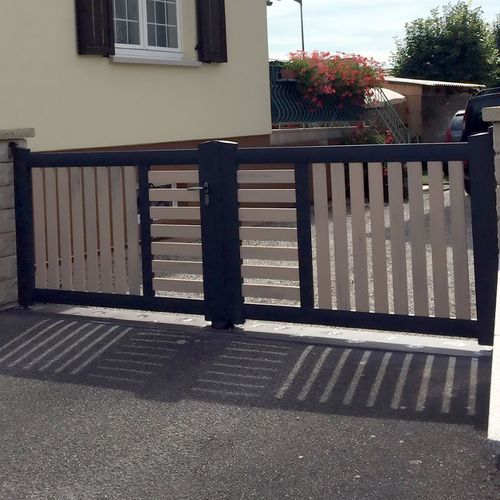 Einflügeliges Tor - CALISSON - La Clôture Française - Aluminium / PVC / Stab