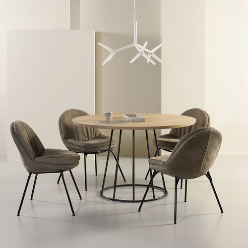 Moderner Tisch - Bliss  - Jess - Eiche / Nussbaum / Gestell aus Stahl