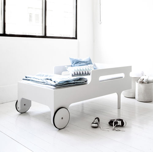 Einpersonenbett - R - Rafa Kids - modern / für Kinder / mit Rollen