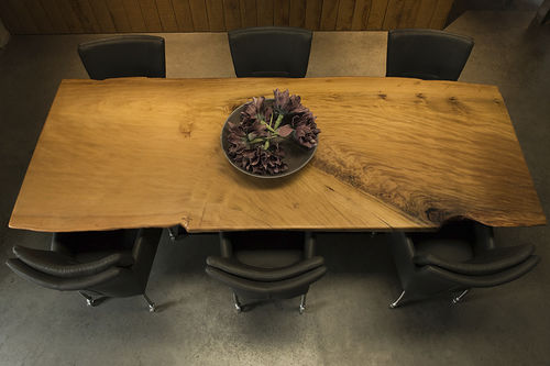 Esstisch / originelles Design - KAURI - Unik - Holz / rechteckig / aus wiederverwertetem Material