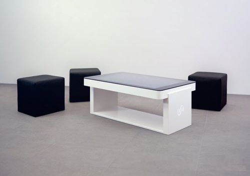 Moderner Arbeitstisch - MULTITOUCH - WAVEinside - Glas / Beton / Gestell aus Metall