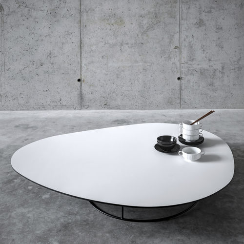 Moderner Couchtisch - SOGLINO - Fioroni Design - Nussbaum / MDF / Kastanienholz