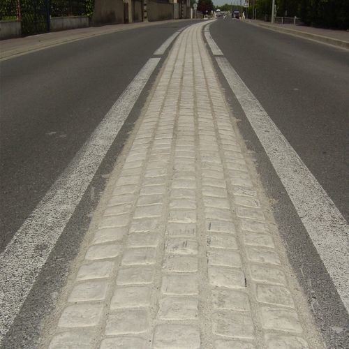 Trenn-Randstein - SEPD - REPLIK - Beton / für professionellen Einsatz / für Außenbereich