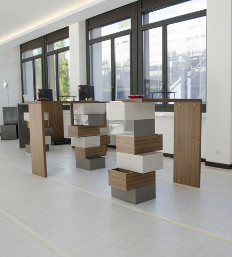 Holz-Empfangstheke - ALLEGRA - Ateliers Phi SA
