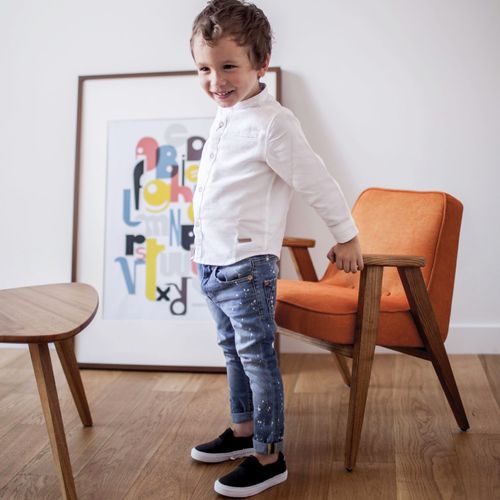 Moderner Sessel - JUNIOR - 366 Concept - Stoff / Massivholz / Eiche