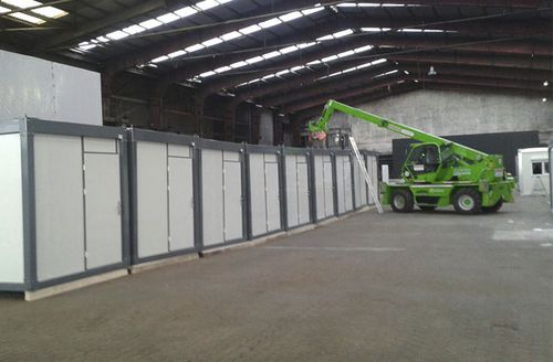Containergebäude - APEC Smart Steel Structures - Stahl / Stahlrahmen / für Kollektivunterkunft