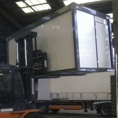 Containergebäude - APEC Smart Steel Structures - Stahl / Stahlrahmen / für Kollektivunterkunft