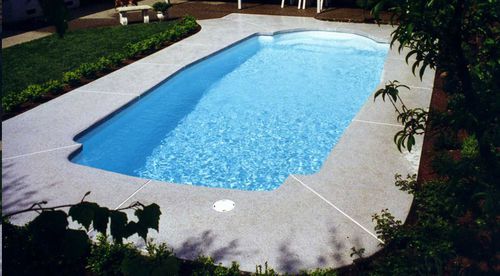 Maßgefertigtes Schwimmbecken - MIMOSA - BELLAGIO GROUP - für Außenbereich / erdverlegt / Glasfaser