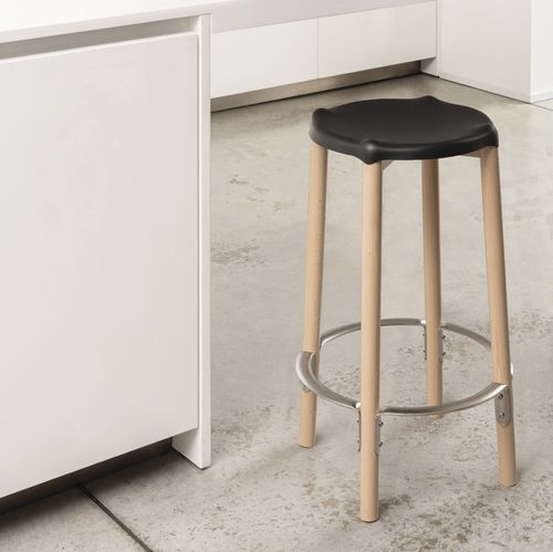 Moderner Hocker - Poêle Collection - ALESSI S.P.A. - Buche / Stahl / Gestell aus Buche