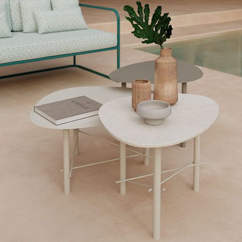 Moderner Couchtisch - Cookie - MEME DESIGN - Laminat / Gestell aus Stahl / dreieckig