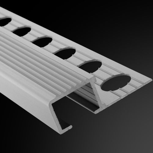 Aluminium-Stufe - 10 / 13 - plastdecor - rutschfest