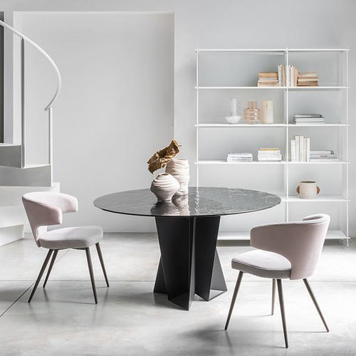 Moderner Stuhl - OLIMPE - pezzani home collection - für den Innenraum / Stoff / Leder