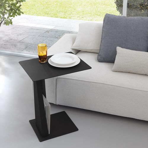 Moderner Beistelltisch - VOGUE - pezzani home collection - Stahl / Gestell aus Stahl / rechteckig