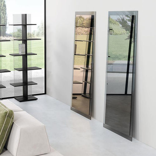 Wandmontierter Spiegel - ELODIE - pezzani home collection - bodenstehend / modern / rechteckig