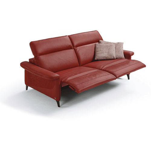 Modernes Sofa - YVETTE - egoitaliano - Leder / schrägstellbar / mit Kopfstütze