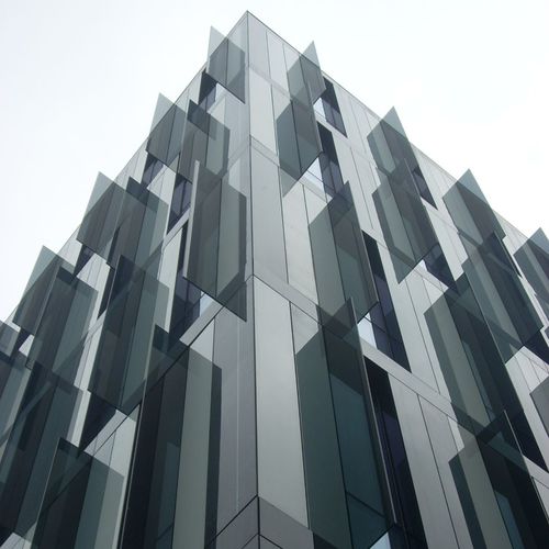 Aluminium-Sonnenschutzlamelle - FOCCHI - Glas / für Fassaden / vertikal