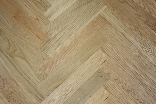 Mehrschichtparkett - HERRINGBONE: WHITE OAK - TEKA Parquet - Weißeiche / Fischgrät / zum Vernageln