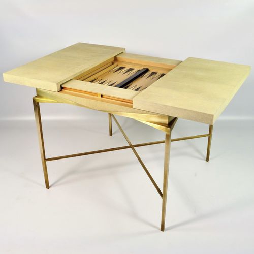 Moderner Backgammon-Tisch - TB HYDRA - GINGER BROWN - für Privatgebrauch / gebürstetes Messing / Haifischleder