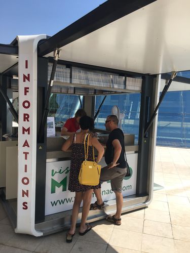 Solarbetriebener Kiosk - CUBOX Info Point - HBT Energietechnik e.U. - Information / für gewerbliche Nutzung / Stahl