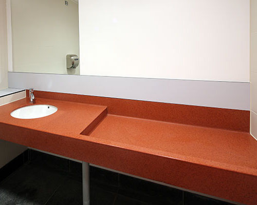 HPL-Wickelstation - Washroom Washroom Limited - bodenstehend / wandmontiert / für Gewerbegebrauch