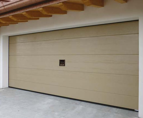 Sektionale Garagentür - Bahia - SILVELOX GROUP SPA - galvanisiertem Stahl / automatisch / manuell
