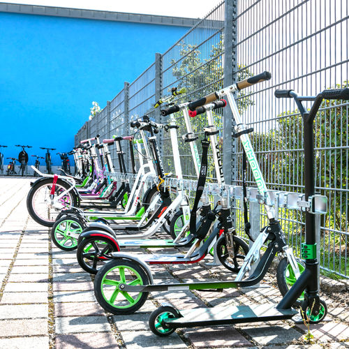 Gesichertes Rollerständer - Rollerstop - CROSO FRANCE - für öffentliche Bereiche / Metall / für professionellen Einsatz