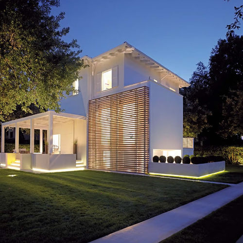 Holz-Sonnenschutzlamelle - FORTE DEI MARMI ITALY PRIVA C+L Studio & Massimo Bertellotti - LF ITALY - für Fassaden / horizontal