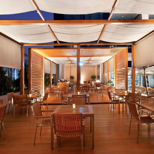 Selbsttragende Pergola - DUBAI VQ VENTIQUATTRO RADISSON RESIDENCE - LF ITALY - Holz / mit Sonnenschutzlamellen / für Gewerbegebrauch