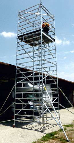 Aluminiumgerüst - ALUPONT QUADRO - Frigerio Carpenterie - auf Rollen