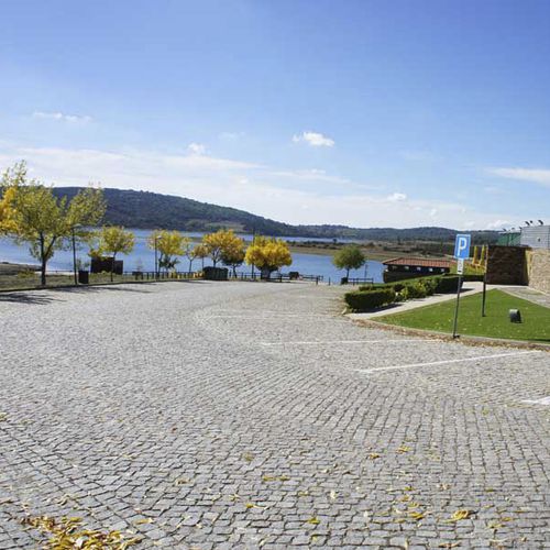 Granit-Pflasterstein - COBBLES : FINE GRAIN - DVTSTONE - rutschfest / Fußgänger / befahrbar