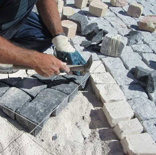 Granit-Pflasterstein - COBBLES : BLACK STONE - DVTSTONE - rutschfest / Fußgänger / befahrbar