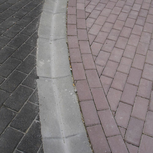 Abflussrinne mit doppeltem Gefälle - R4 & R4 N - Prefabricados Alberdi - Beton / Straßen / Regenwasser