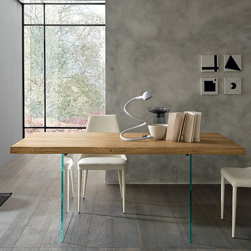 Moderner Esstisch - MERIDIANO - altacom italia - Eiche / melaminbeschichtet / Gestell aus Glas
