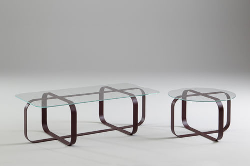 Moderner Couchtisch - CROSS - Jonas Ihreborn - Glas / Metall / rund