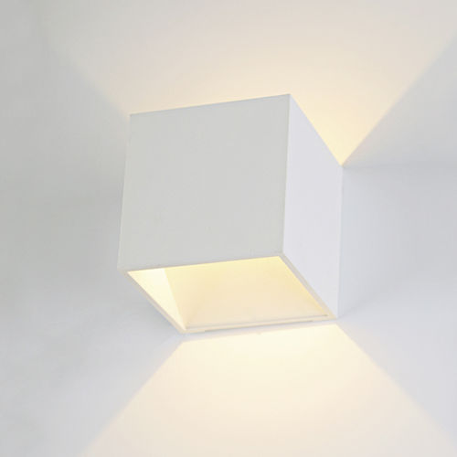 Moderne Wandleuchte - GULL - Brilumen - für den Innenraum / Aluminium / quadratisch